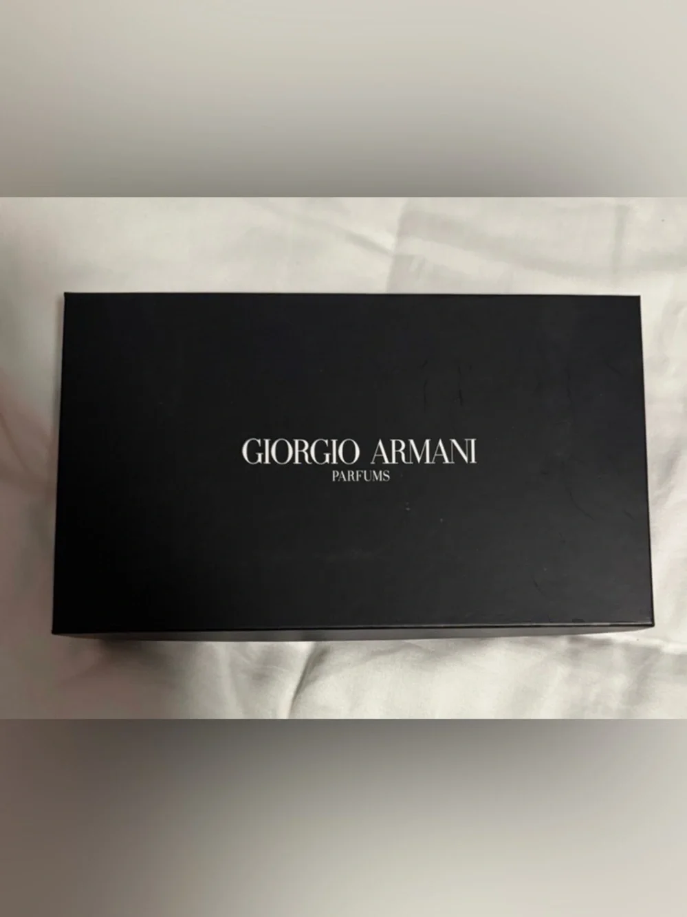 Giorgio Armani Parfumes NIB Black unisex pouch! Comes in box!